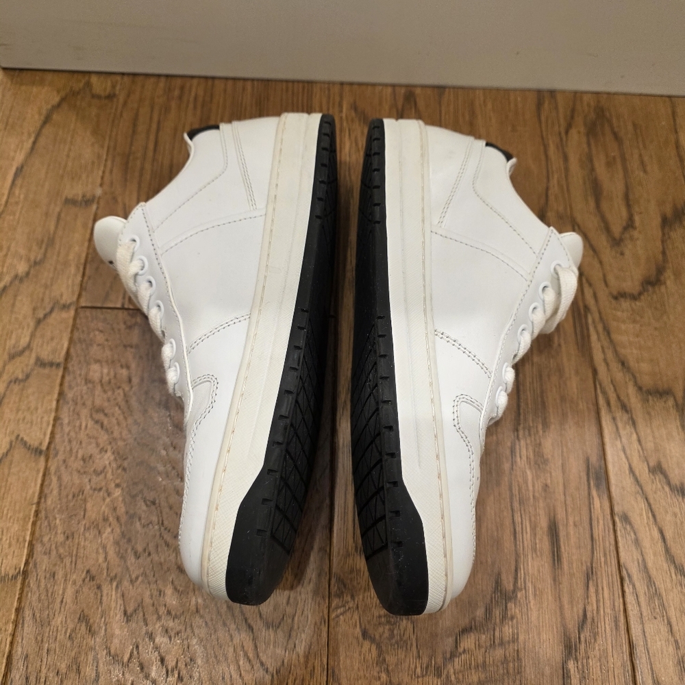 💯 Authentic Prada White and Black Leather Sneakers - Picture 8 of 15
